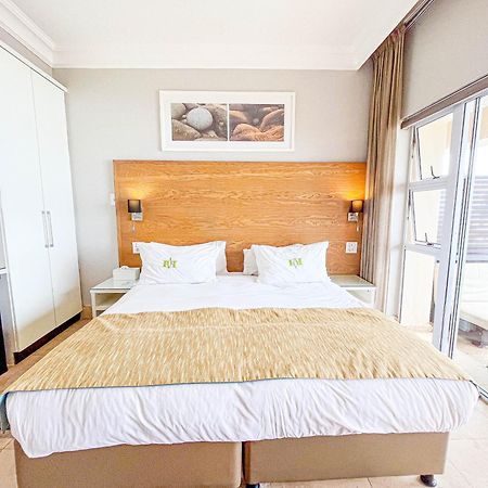 Vetho House Hotell Ballito Exteriör bild