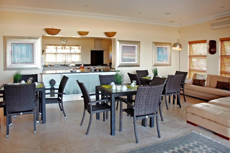 Vetho House Hotell Ballito Exteriör bild